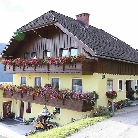 Binderhof Farm stay *